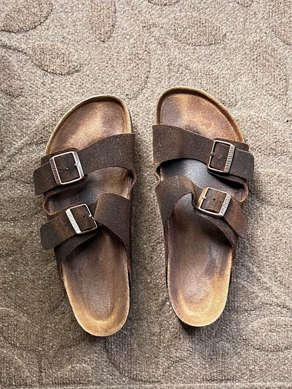 Birkenstock Arizona Men’s Double Strap Sandals in Mocha Suede, EU43/US10 NARROW